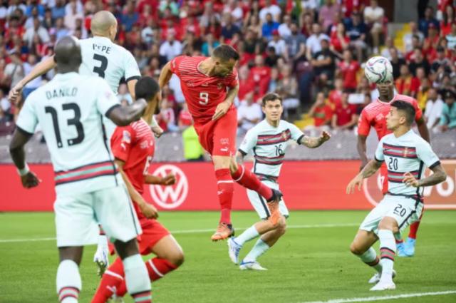 v站-C罗缺阵 今年葡萄牙首负瑞士首胜 五盾败给奥姆林