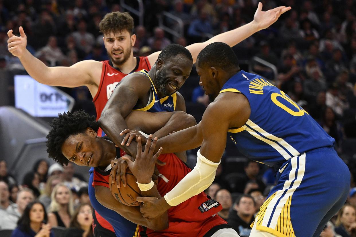 v站-火箭队又伤一人!主场对勇士,20+9+6明星或缺阵,内线仅1人可用